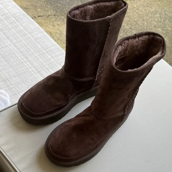 Zara Dark Brown Winter Boots - Picture 1 of 3